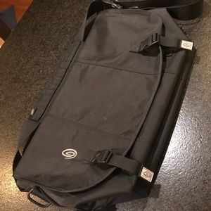 COPY - Timbuk2 Messenger Sling Bag